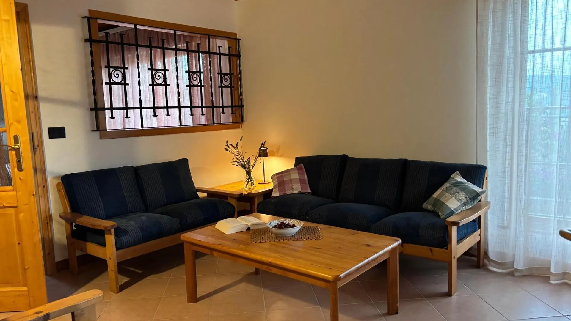 Villa Delle Agavi Costermano Italia
